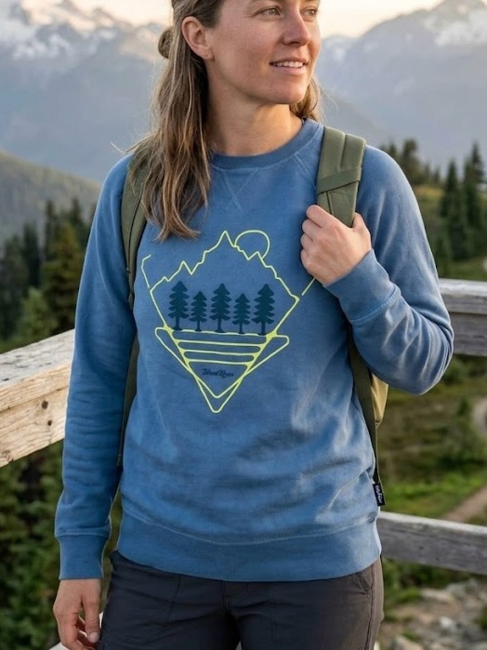 Wind River Crewneck Sweater Graphic Sweatshirt Mountains Trees Sun Hiking